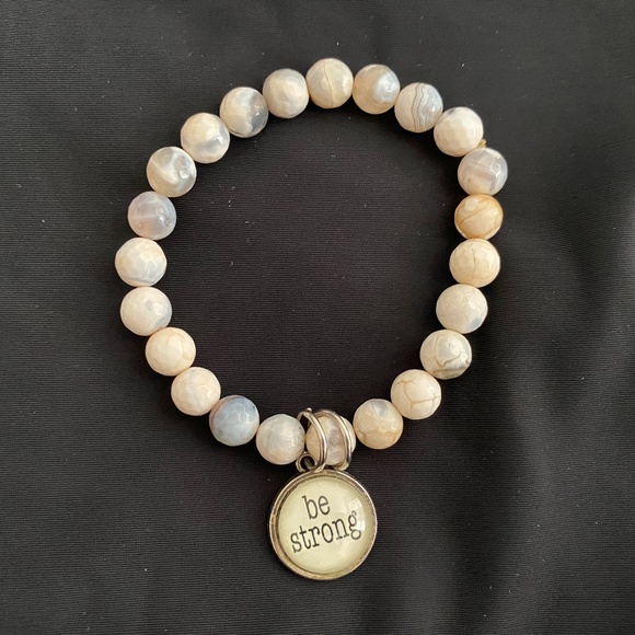 Beaded Bracelet with Charm. One Size, Ivory, grey with a hint of blue. - Picture 1 of 1